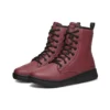Ačkoli „Burgundy Black“