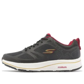 Go Run Consistent 2023 CNY Rabbit „Black Gold Red“