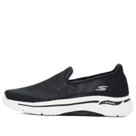 Go Walk 5 Casual One Pedal černé nazouvací boty