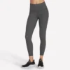 Legíny Skechers Go Walk s vysokým pasem a délkou 7/8 Legíny Skechers Go Walk s vysokým pasem a délkou 7/8
