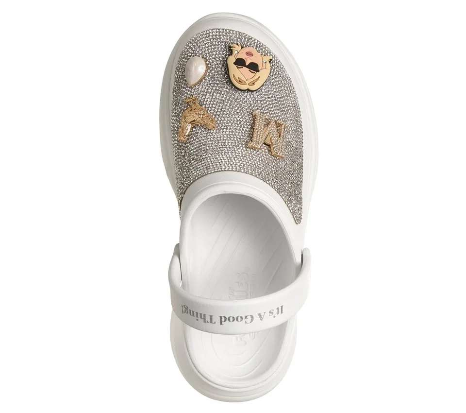 Martha Stewart: Foamies Tai – Starstruck Martha Stewart: Foamies Tai – Starstruck