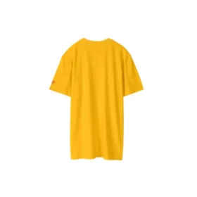 Pánské sportovní tričko Skechers Sport s potiskem abecedy, krátký rukáv, zlatá barva Pánské sportovní tričko Skechers Sport s potiskem abecedy, krátký rukáv, zlatá barva