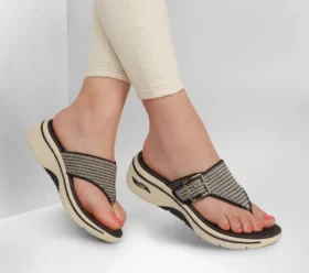 Sandály Go Walk Arch Fit 2.0 – Resort Day