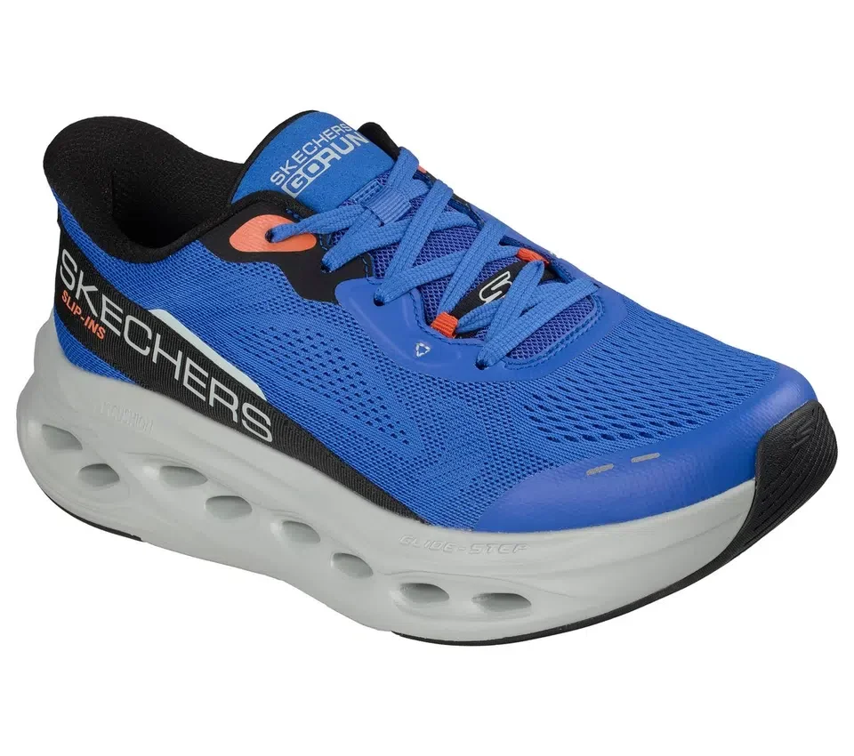 Skechers Slip-ins: Max Cushioning Glide-Step – Reklama Skechers Slip-ins: Max Cushioning Glide-Step – Reklama