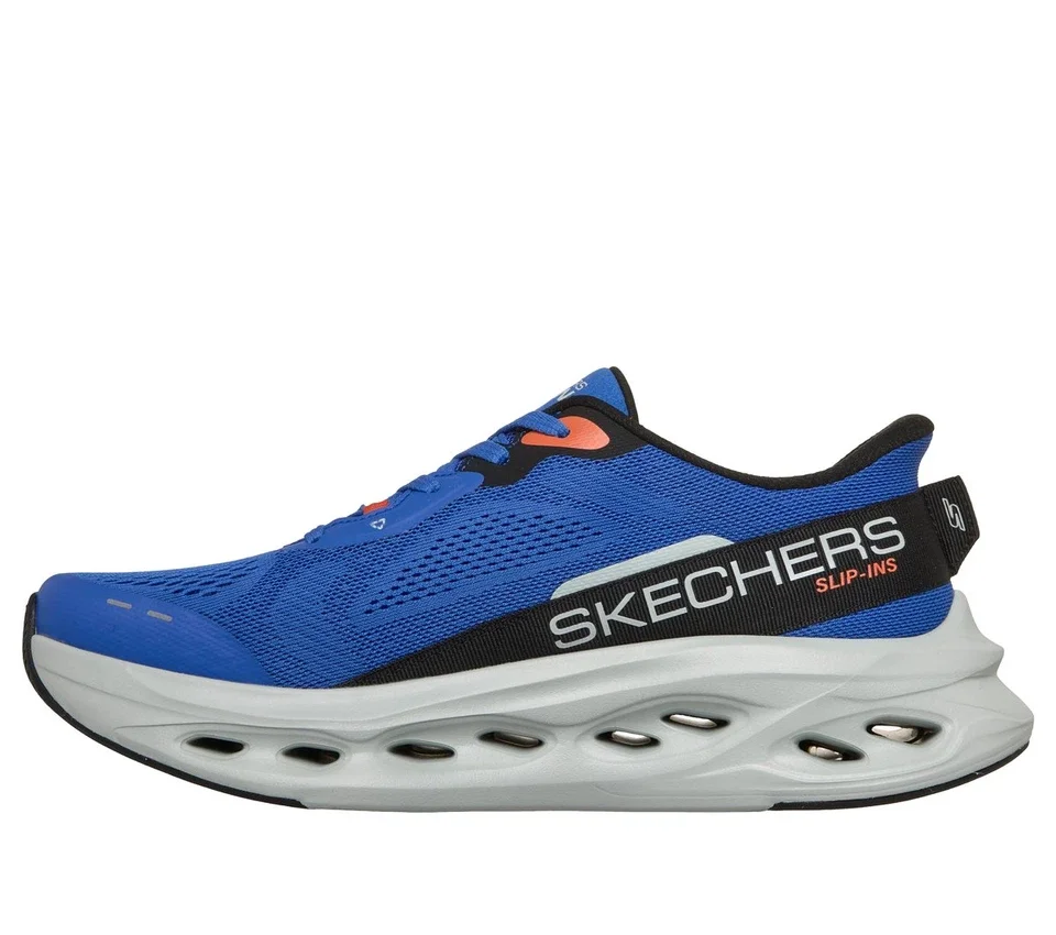 Skechers Slip-ins: Max Cushioning Glide-Step – Reklama Skechers Slip-ins: Max Cushioning Glide-Step – Reklama