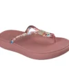 Slide-Ups Relaxed Fit: Asana Luxe – zářivá krása Slide-Ups Relaxed Fit: Asana Luxe – zářivá krása