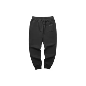 Teplé sportovní kalhoty s fleecovou podšívkou a zúženým střihem „Black Grey“ Teplé sportovní kalhoty s fleecovou podšívkou a zúženým střihem „Black Grey“